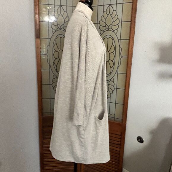 Anthropologie Donni Sandwash Grey Ribbed Cardigan NWT Size OSFA Plus - Picture 3 of 12